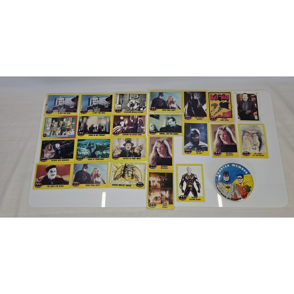 Vntg. Batman & Robin Society Charter Member Button Pin & 1989 Batman Movie Cards